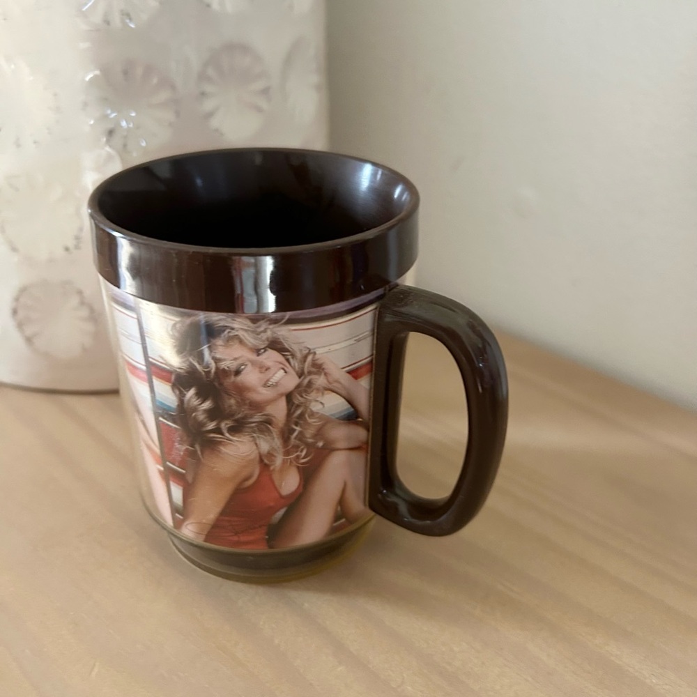 Vintage Farrah Fawcett Thermo-Sew Brown Plastic Mug 1970s Collectible